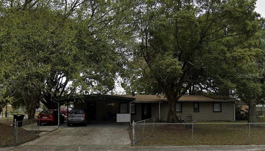 308 Bonnlyn Dr., Orange Park, FL 32073