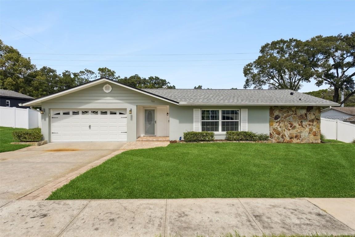 109 Peacock Dr., Altamonte Springs, FL 32701