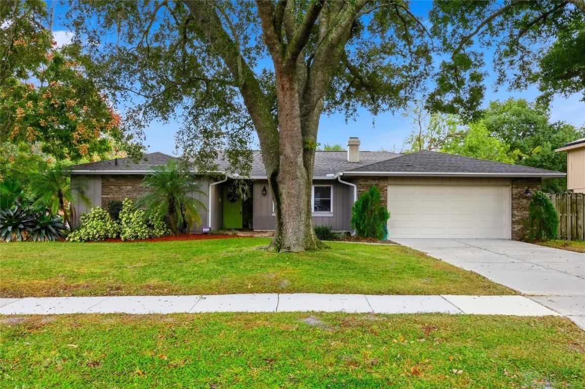 8014 Laurel Tree Dr., Orlando, FL 32819