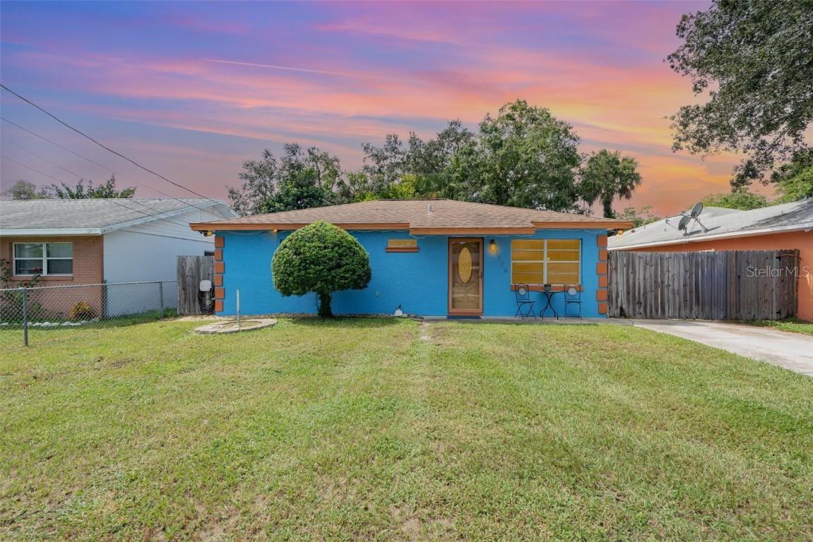 1324 Granada Ave., Daytona Beach, FL 32117