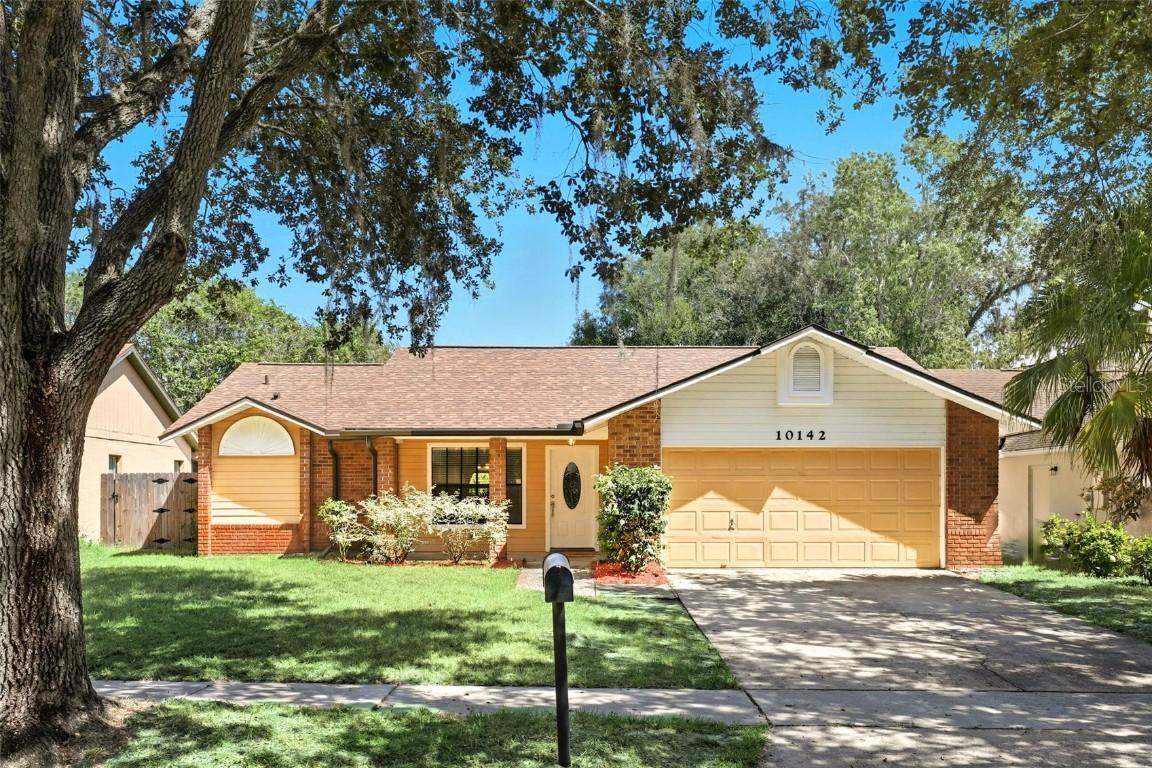 10142 Cheshunt Dr., Orlando, FL 32817