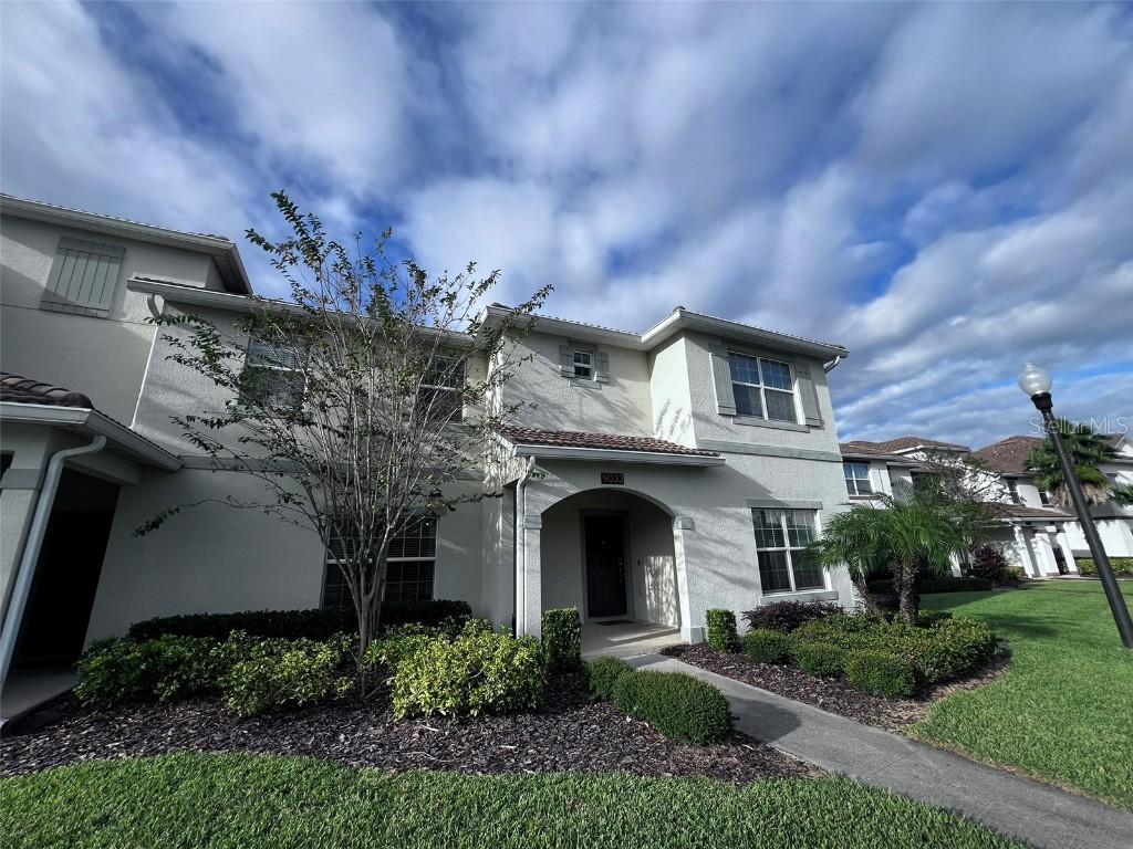 9033 Dogleg Dr., Davenport, FL 33896