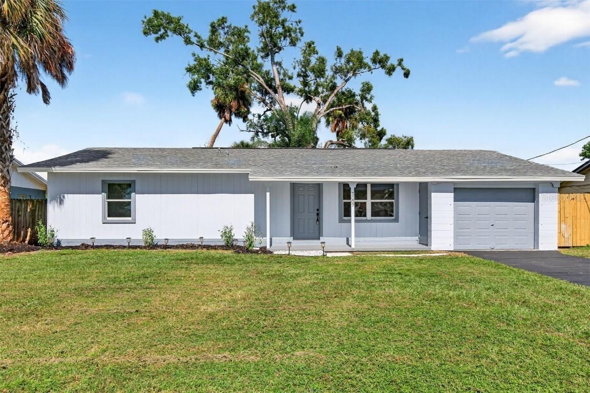 5007 Stolls Ave., Tampa, FL 33615