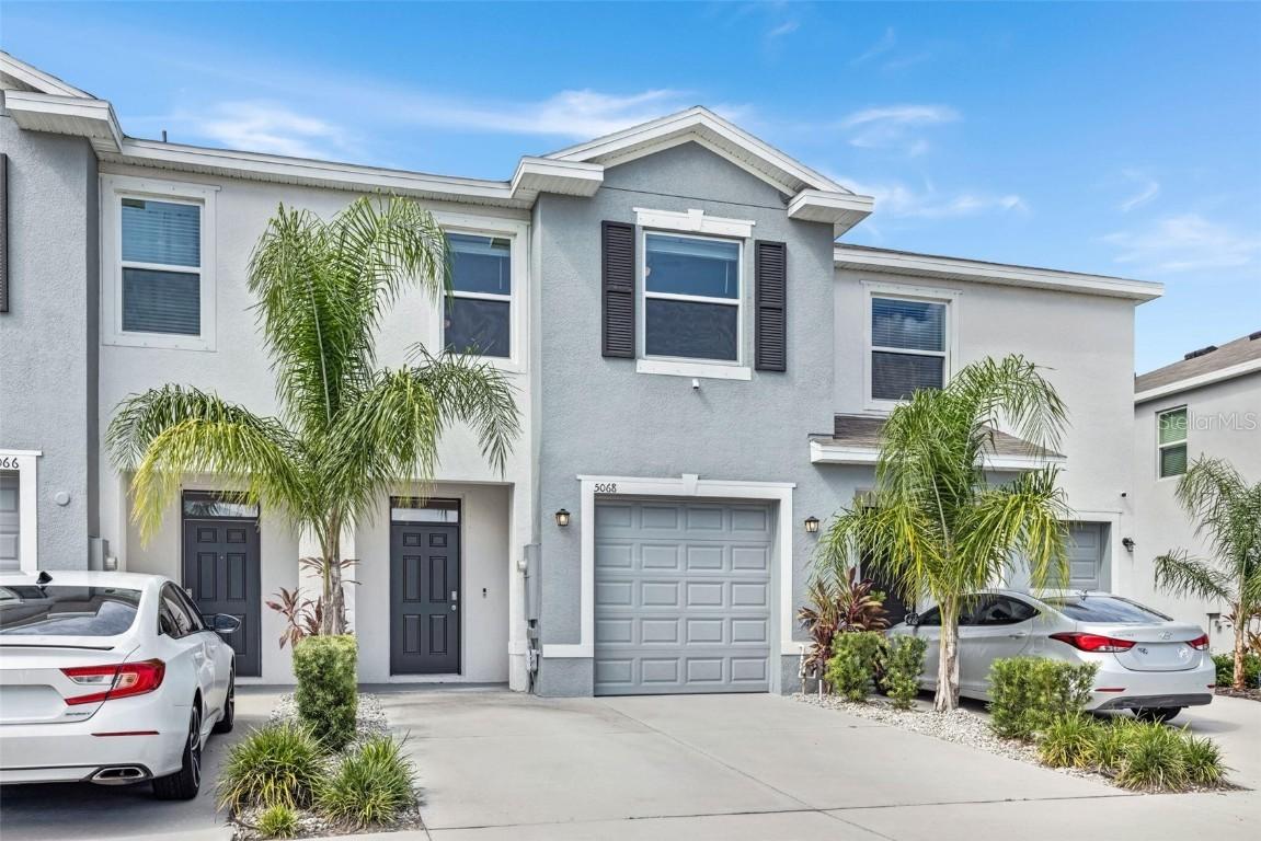 5068 Captain Davis Dr., Wimauma, FL 33598