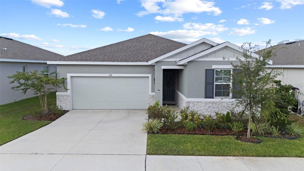 858 Ballantyne Dr., Lake Wales, FL 33898
