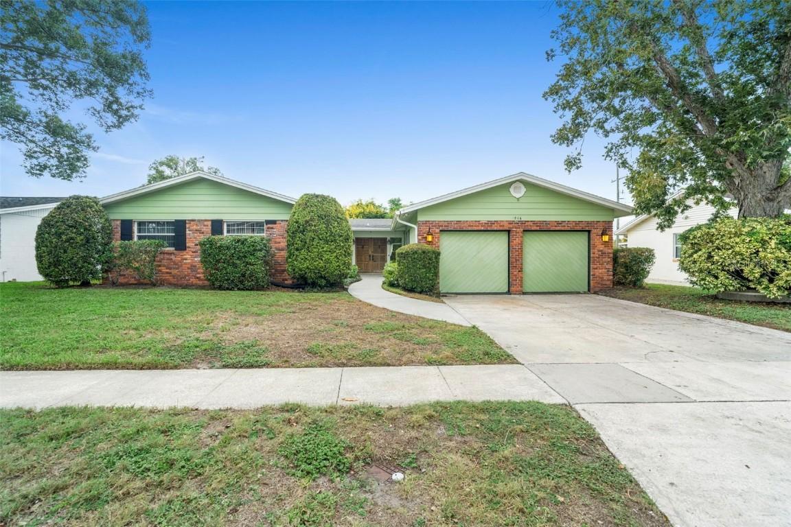 1806 Elsa St., Orlando, FL 32806