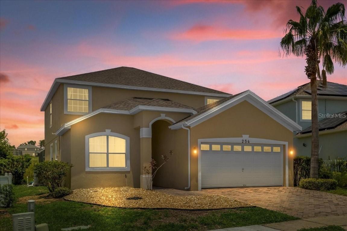 254 Gleneagles Dr., Davenport, FL 33897