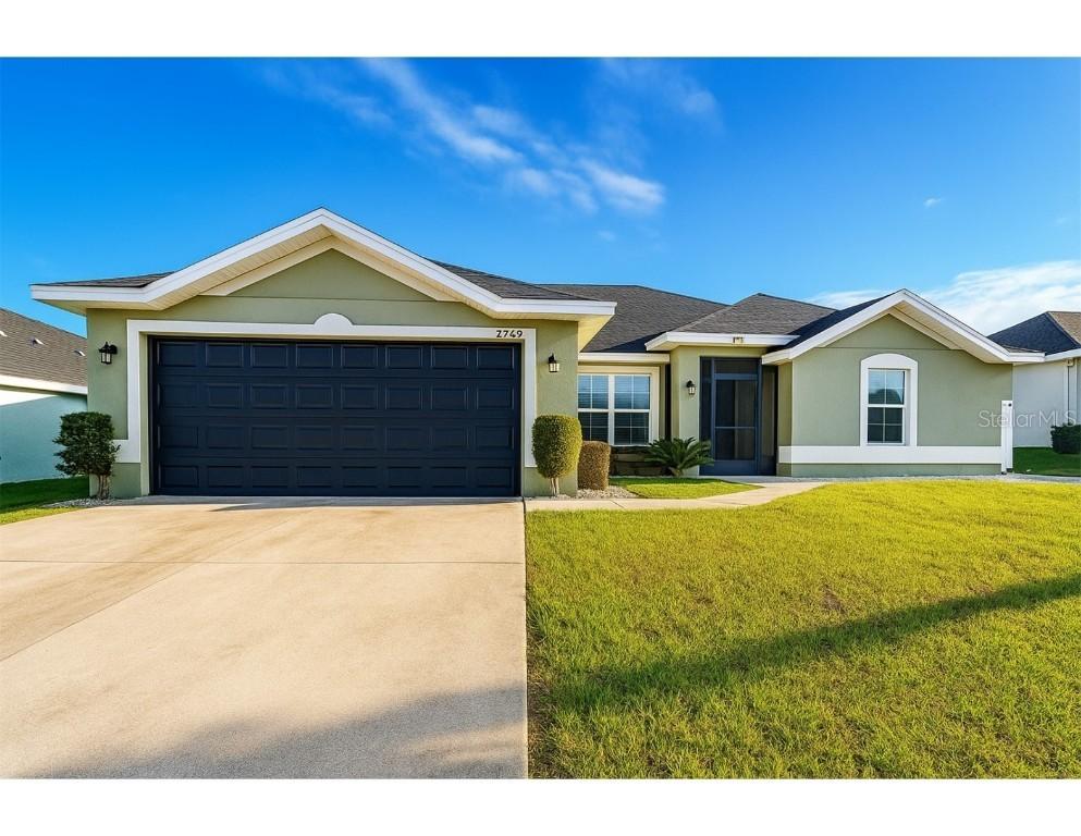 7720 Sloewood Dr., Leesburg, FL 34748