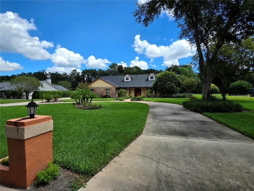 2325 River Tree Cir., Sanford, FL 32771