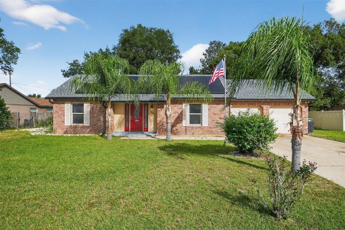 1054 Windbrook Dr., Deltona, FL 32725