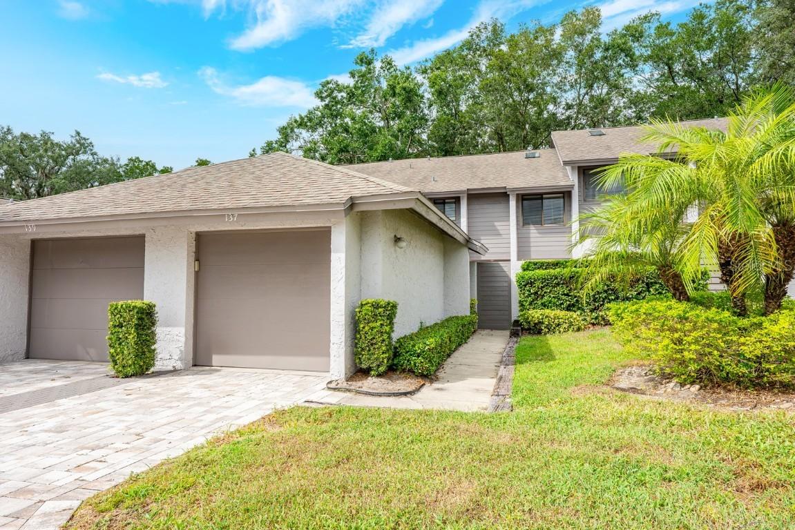 137 Olive Tree Cir., Altamonte Springs, FL 32714
