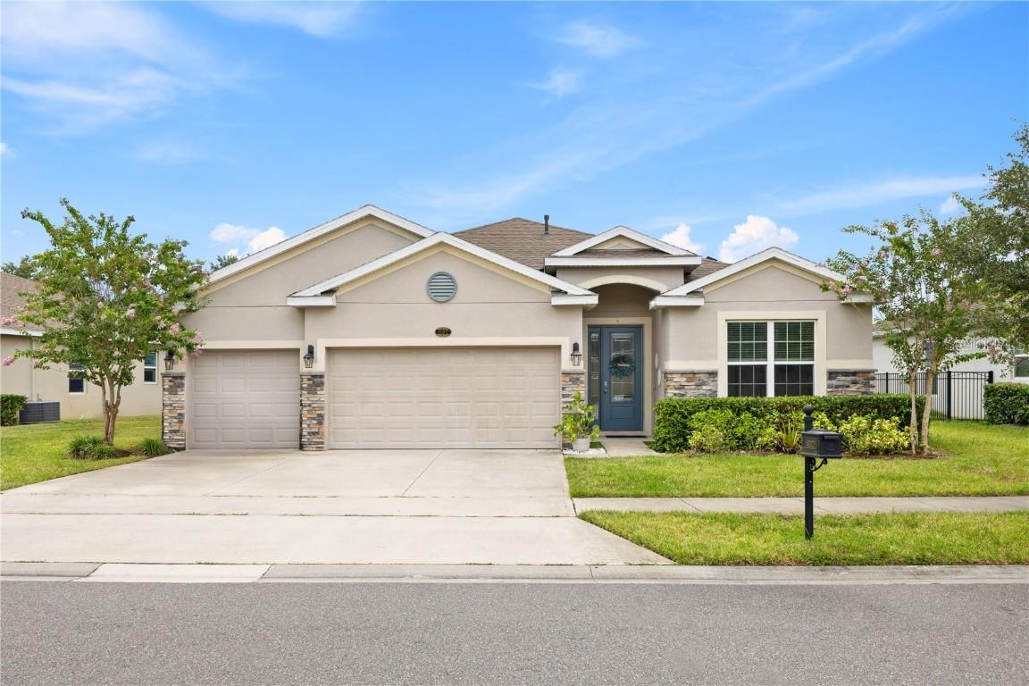 637 Bluehearts Tr., Deland, FL 32724