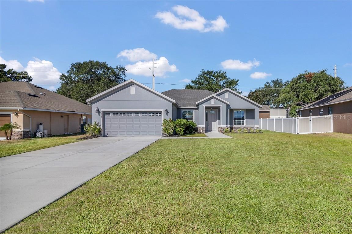 33943 Emerald Pond Loop, Leesburg, FL 34788