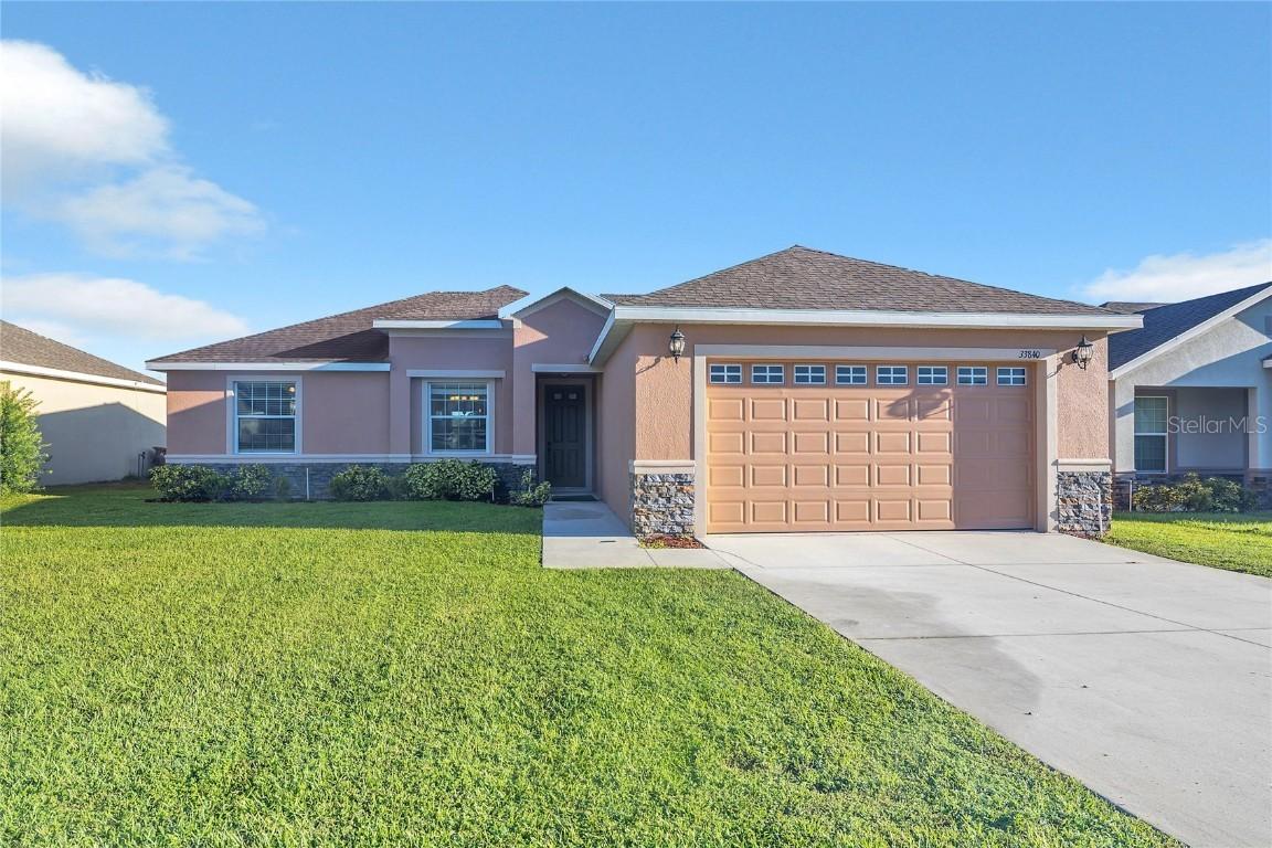 33840 Emerald Pond Loop, Leesburg, FL 34788