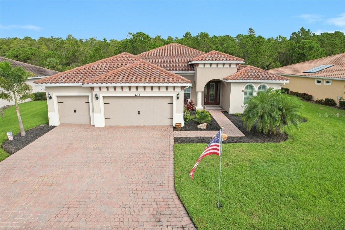 693 San Raphael St., Kissimmee, FL 34759