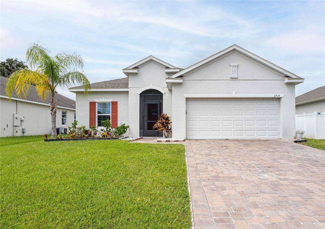 2714 Creekmore Ct., Kissimmee, FL 34746