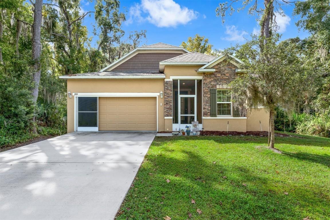 1989 Marsh Hen Village, Deland, FL 32720