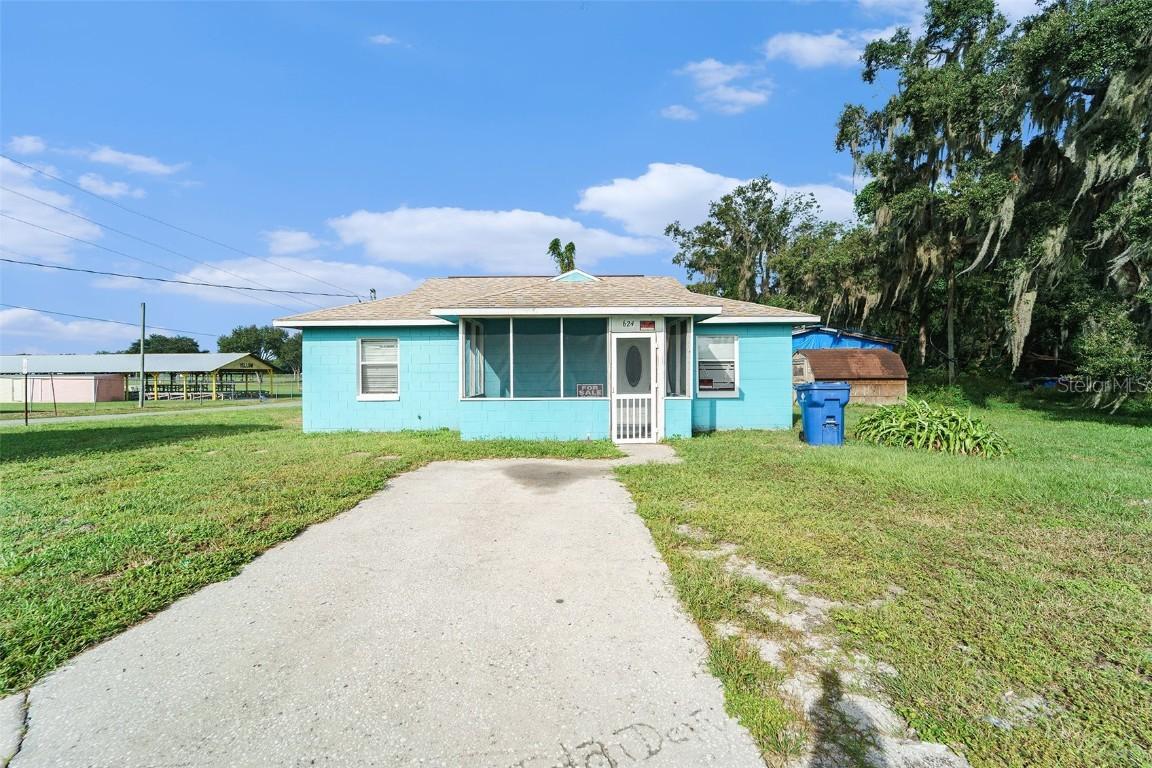 624 NW 3rd Ave., Webster, FL 33597