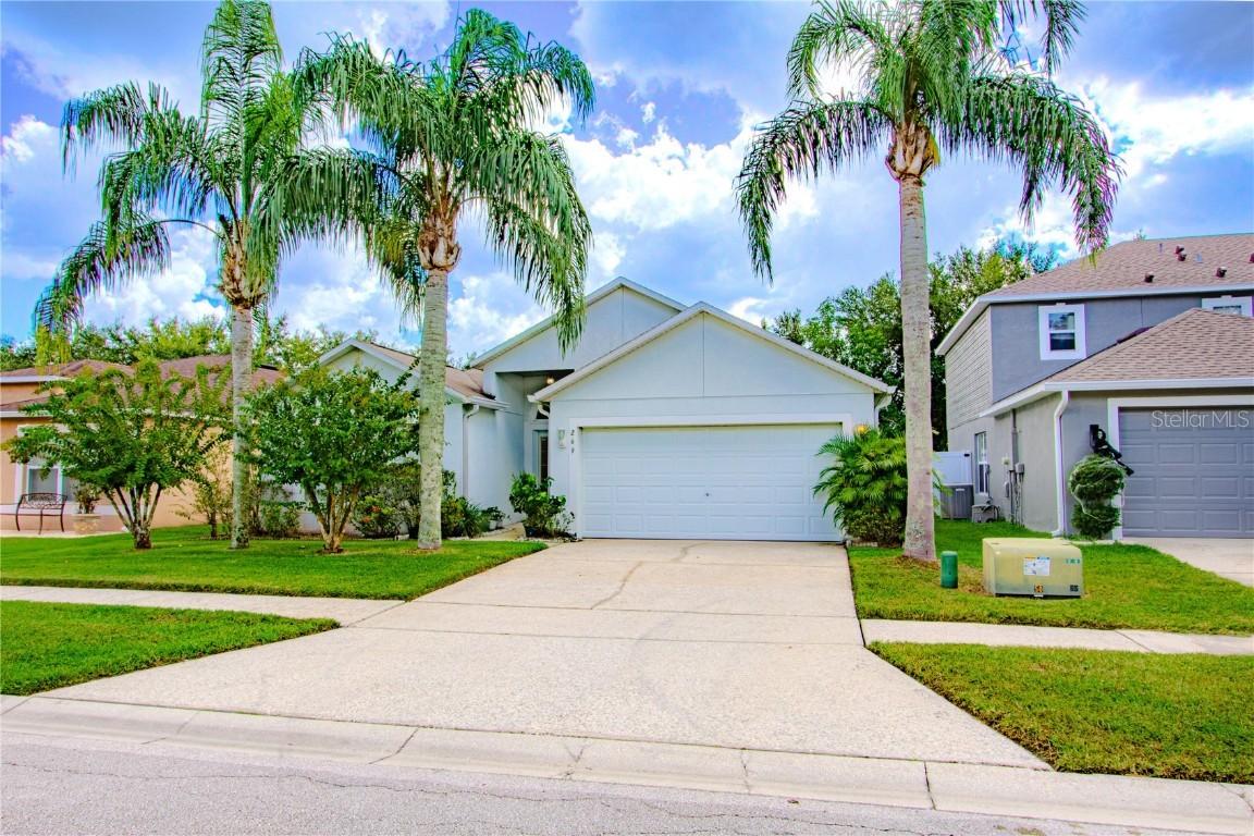 269 Sawyerwood Pl., Oviedo, FL 32765