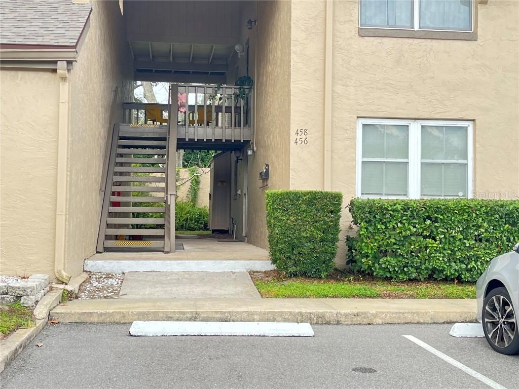 456 Windmeadows St., Altamonte Springs, FL 32701