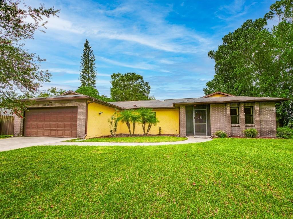 2426 Fulton Rd., Kissimmee, FL 34744