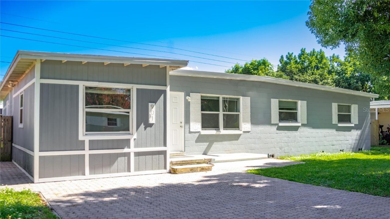 901 S Solandra Dr., Orlando, FL 32807