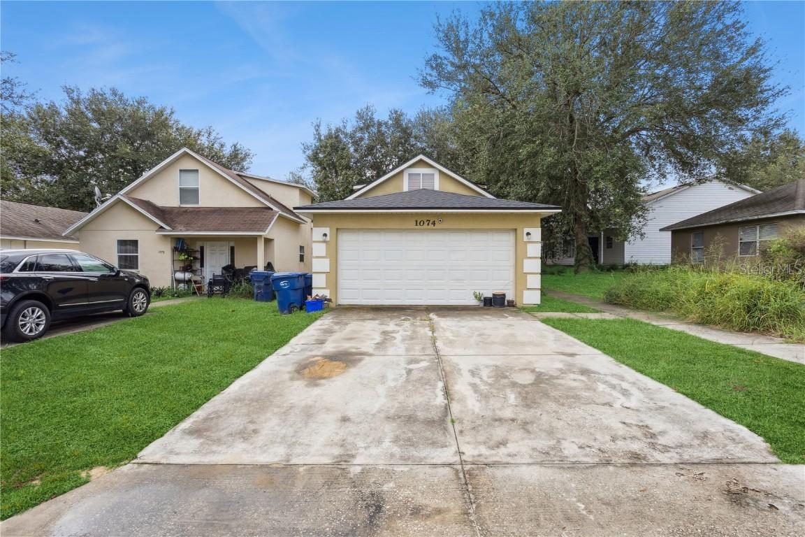 1074 Park Central Cir., Groveland, FL 34736