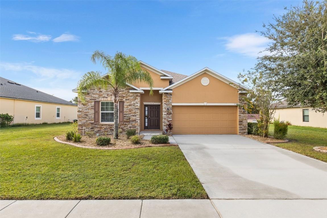 1860 Piedmont Ct., Mascotte, FL 34753
