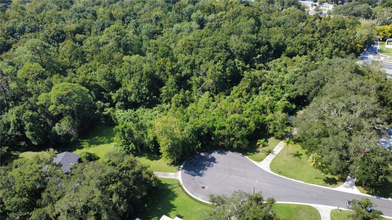 2016 N Grandview Ave., Sanford, FL 32771