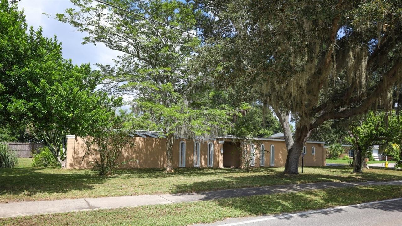 2065 Derbyshire Rd., Maitland, FL 32751
