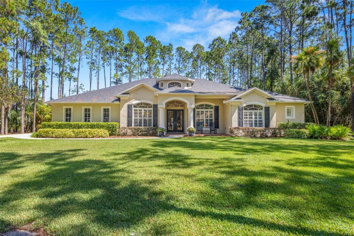 312 Pine Bluff Dr., Lutz, FL 33549