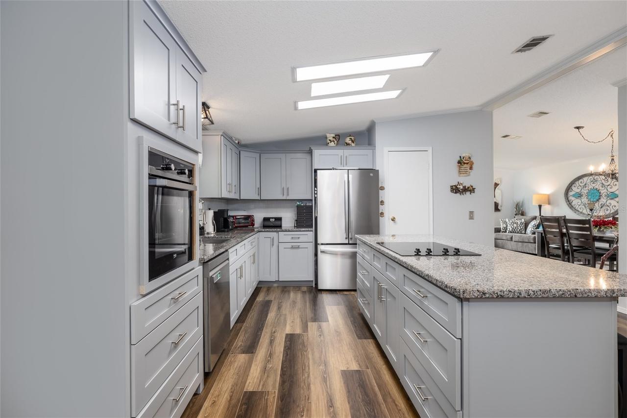 309 Schooner Ave., Edgewater, FL 32141