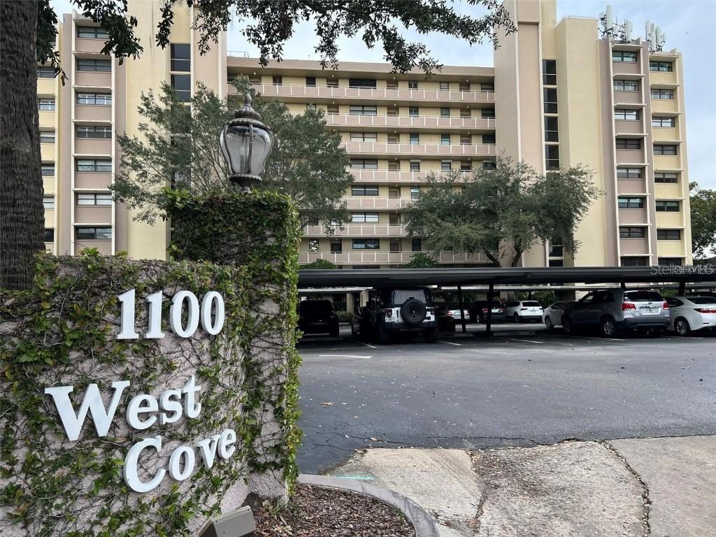 1100 S Orlando Ave. #208, Maitland, FL 32751