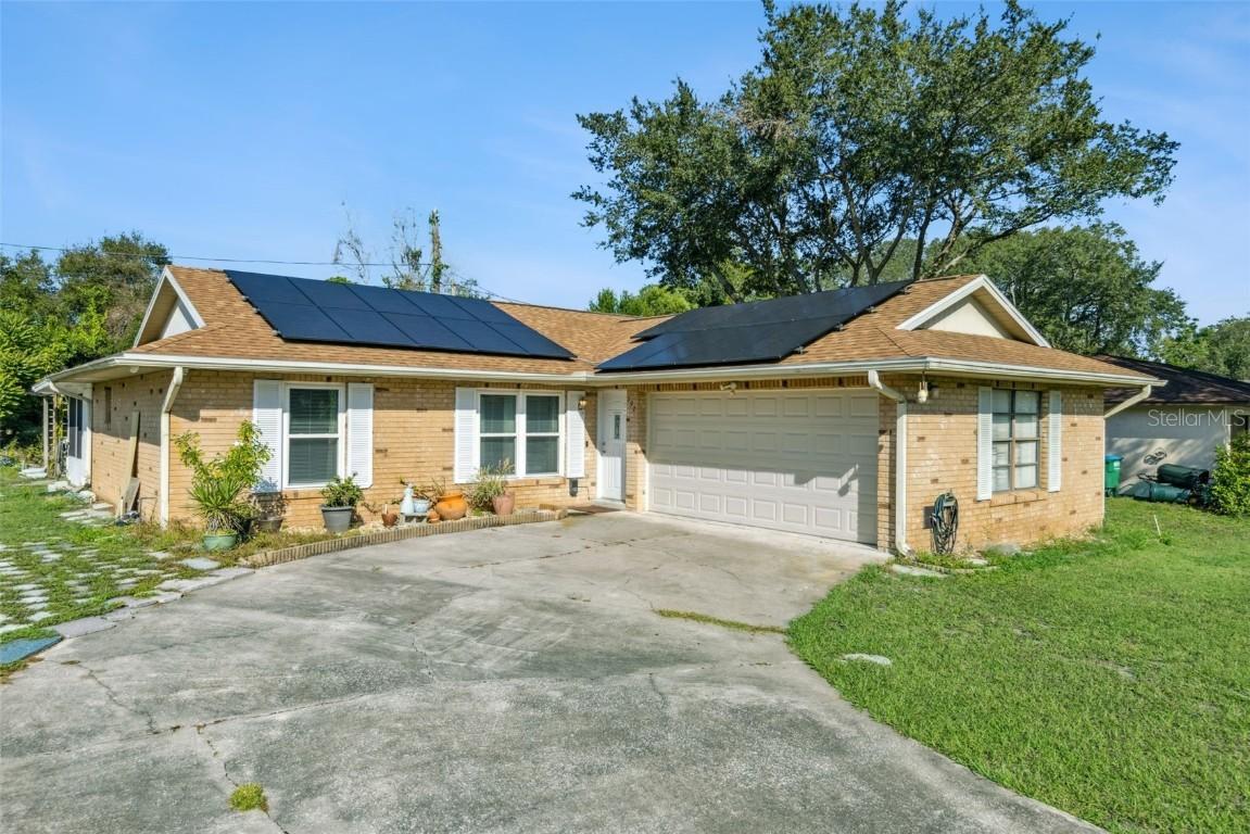 792 W Ludlum Dr., Deltona, FL 32725