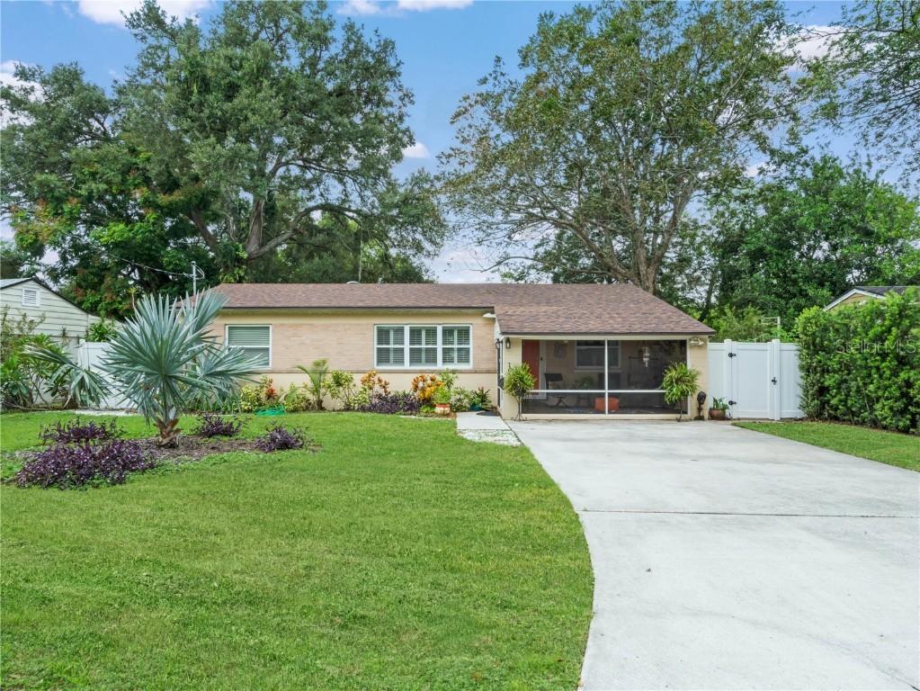 1632 Pinewood Dr., Orlando, FL 32804