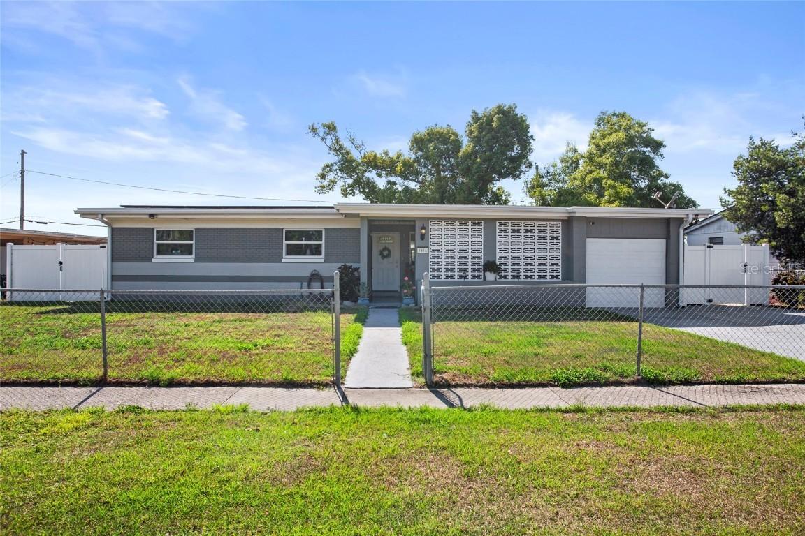 1416 Egan Dr., Orlando, FL 32822