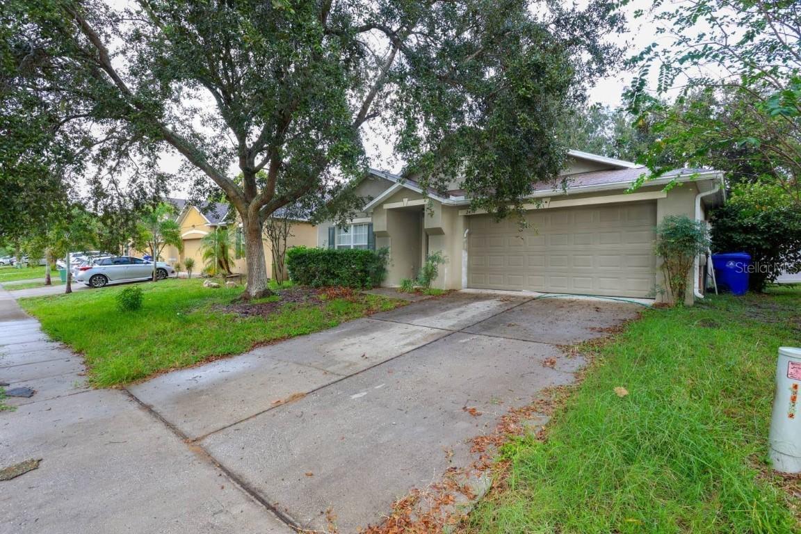 2436 Norwood Pl., Tavares, FL 32778