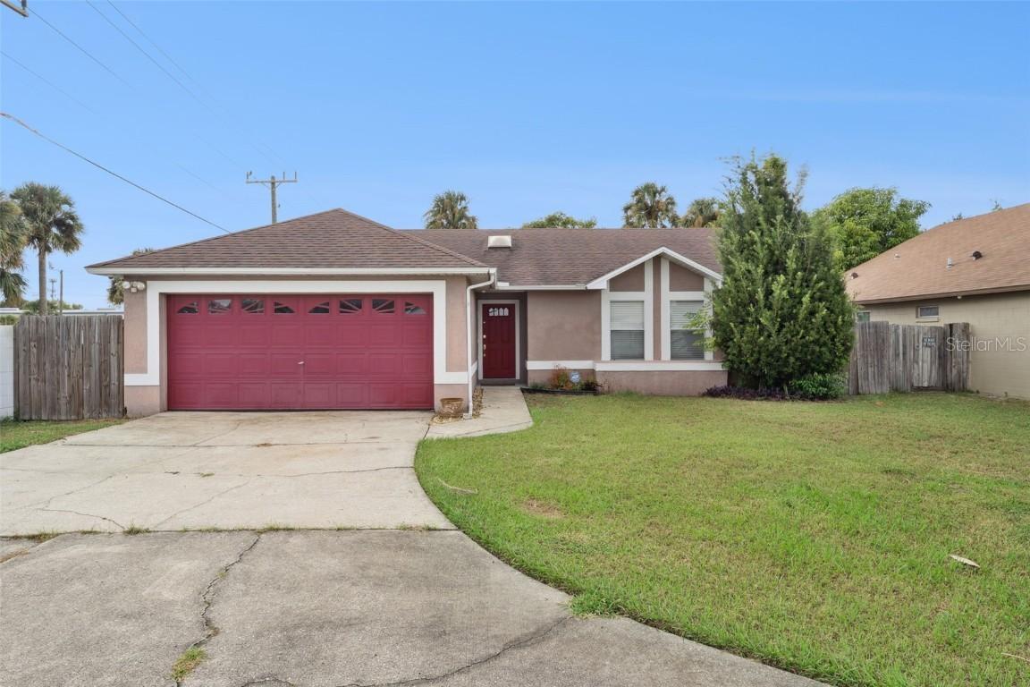 212 S Bristol Cir., Sanford, FL 32773