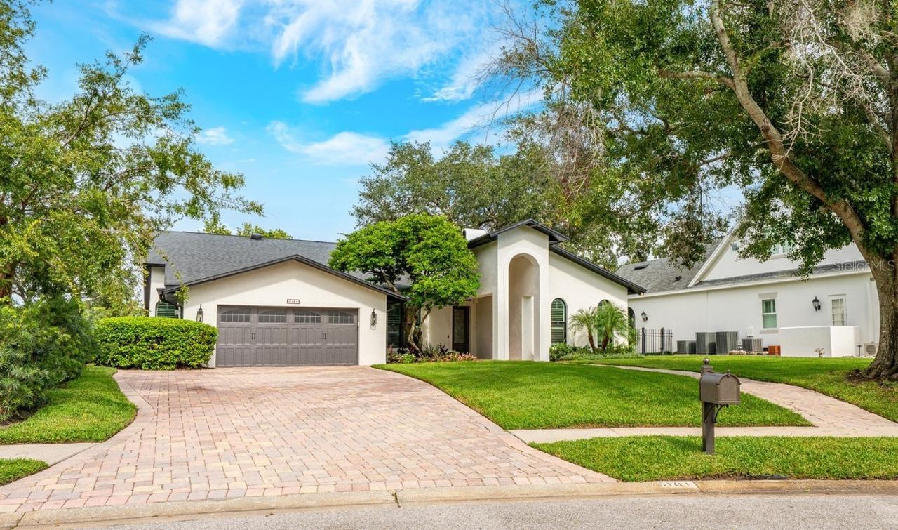 5101 The Oaks Cir., Orlando, FL 32809
