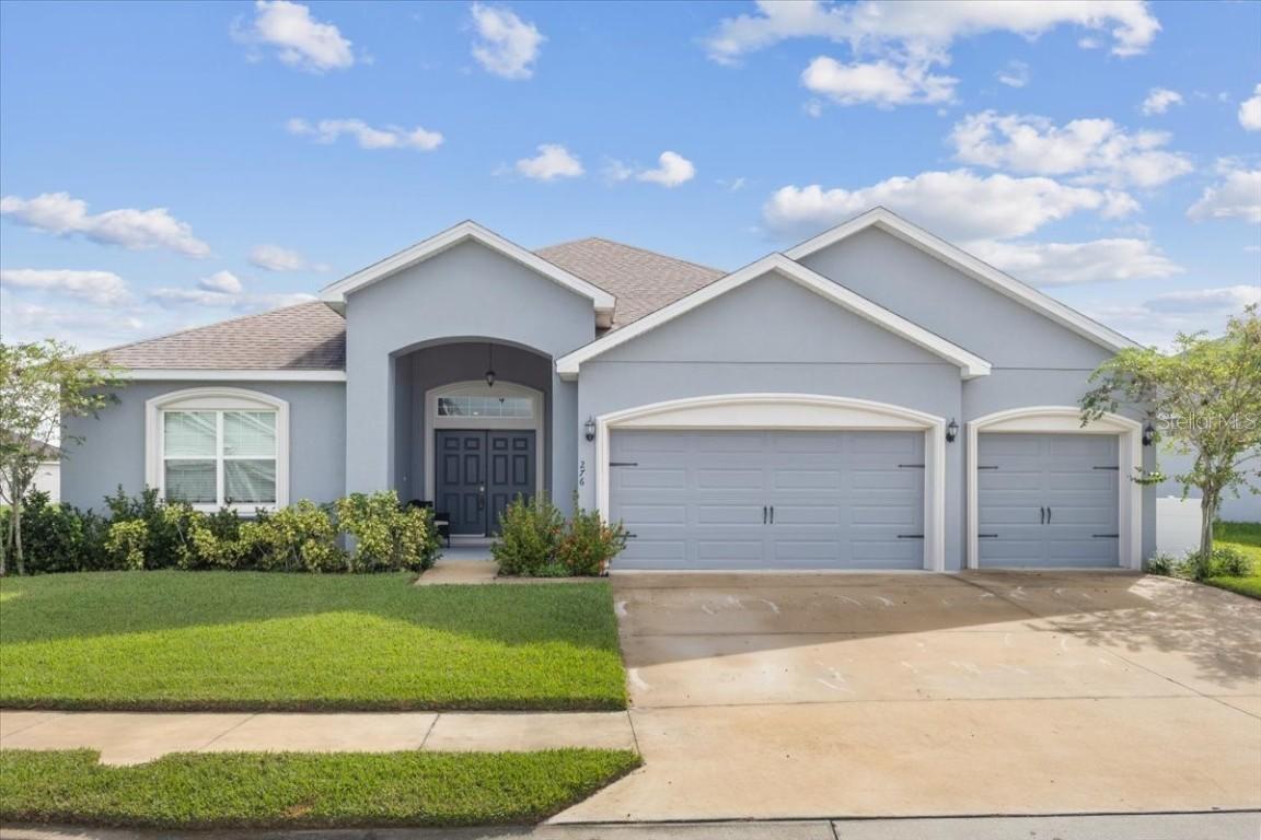 276 Walkers Point Dr., Auburndale, FL 33823