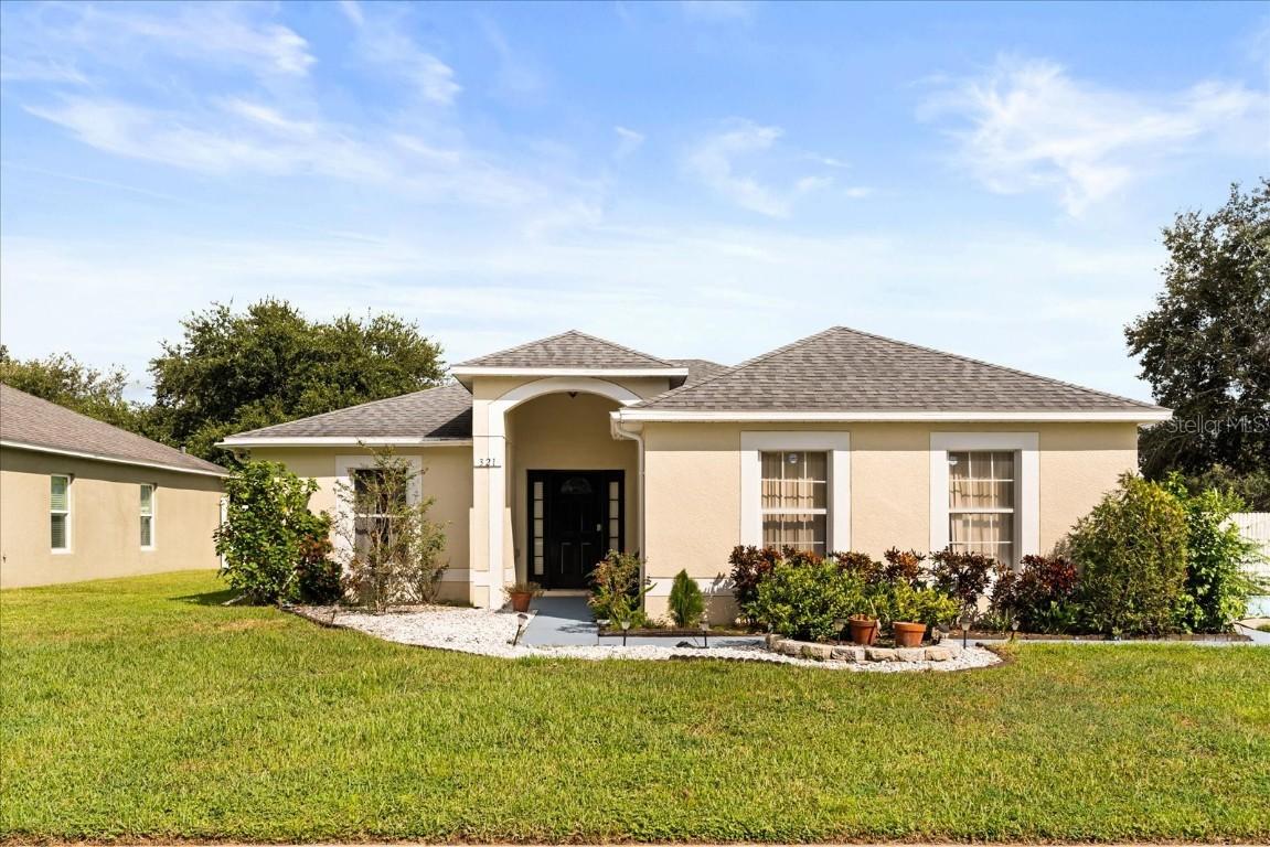 321 Winding Cove Ave., Apopka, FL 32703