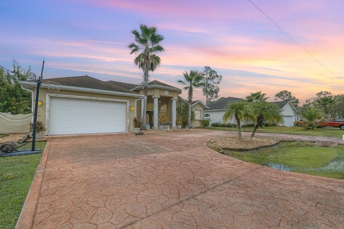 30 E Diamond Dr., Palm Coast, FL 32164