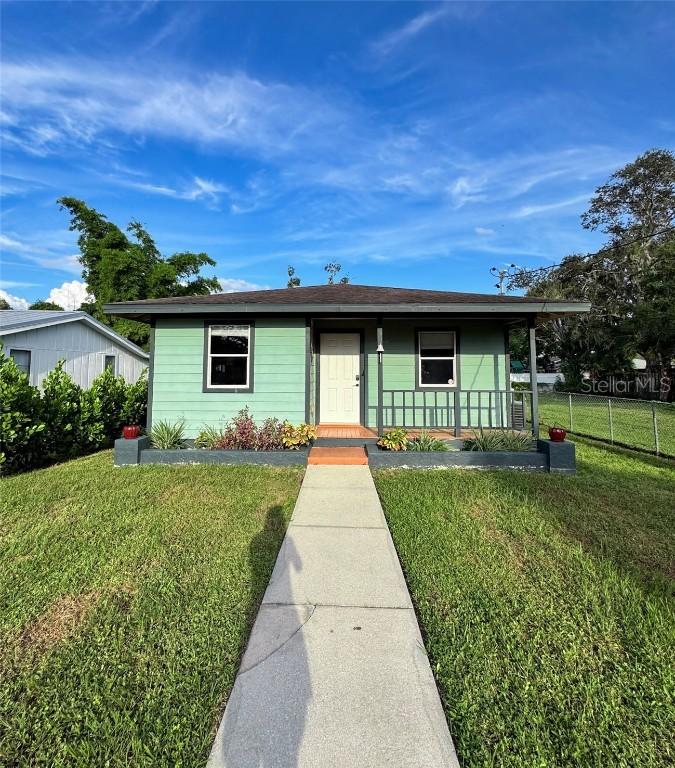 847 Hand Ave., Sarasota, FL 34232