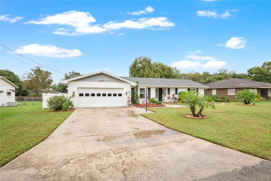 47 Community Dr., Debary, FL 32713
