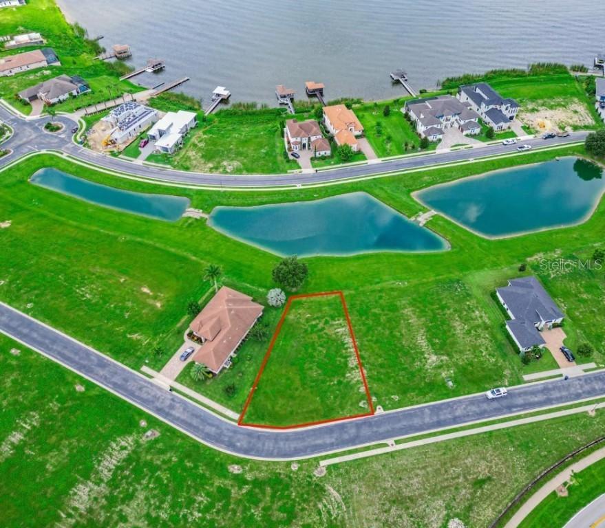 816 Waterfern Trail Dr., Auburndale, FL 33823
