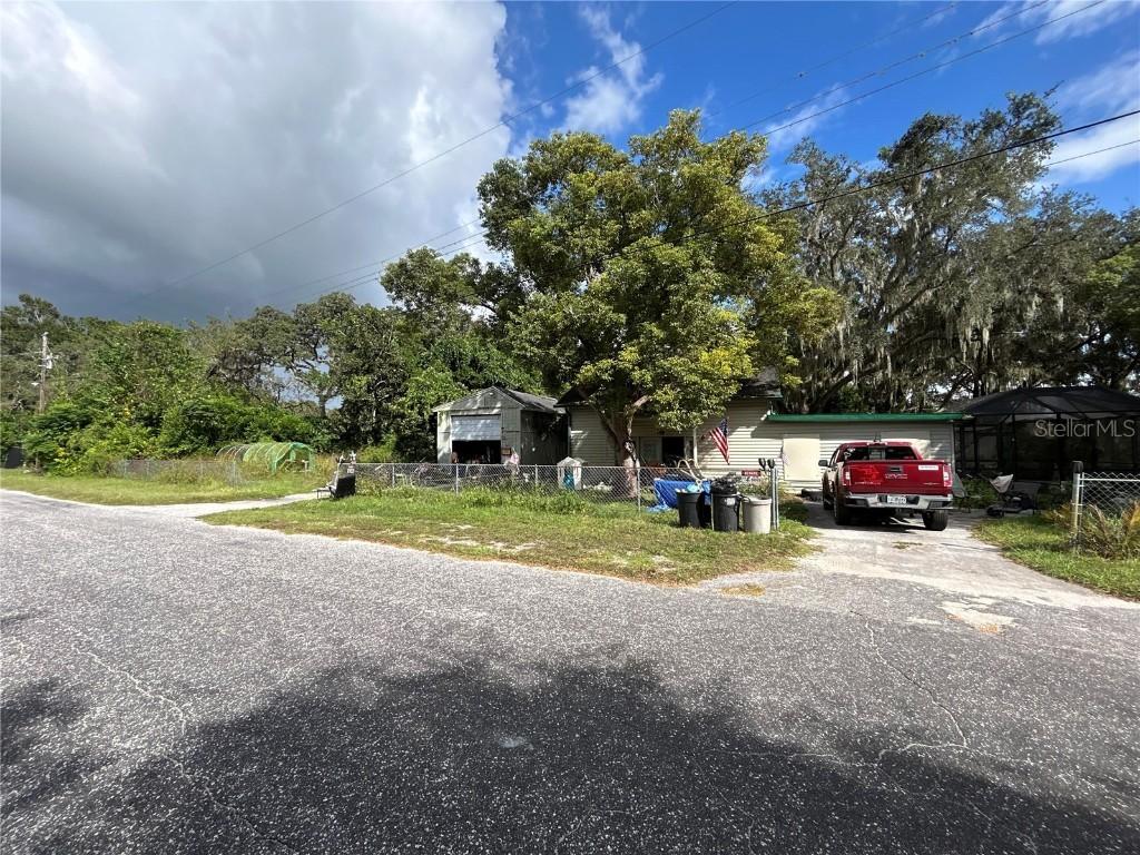 11891 Lakewood Dr., Hudson, FL 34669