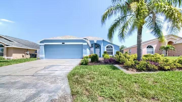 126 Tiffany Loop, Davenport, FL 33837