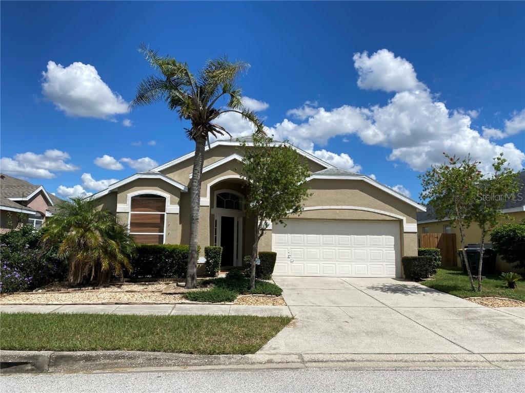 635 Rochester Loop, Davenport, FL 33897