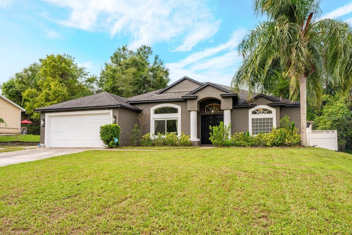 1210 Kenway Ave., Deltona, FL 32738