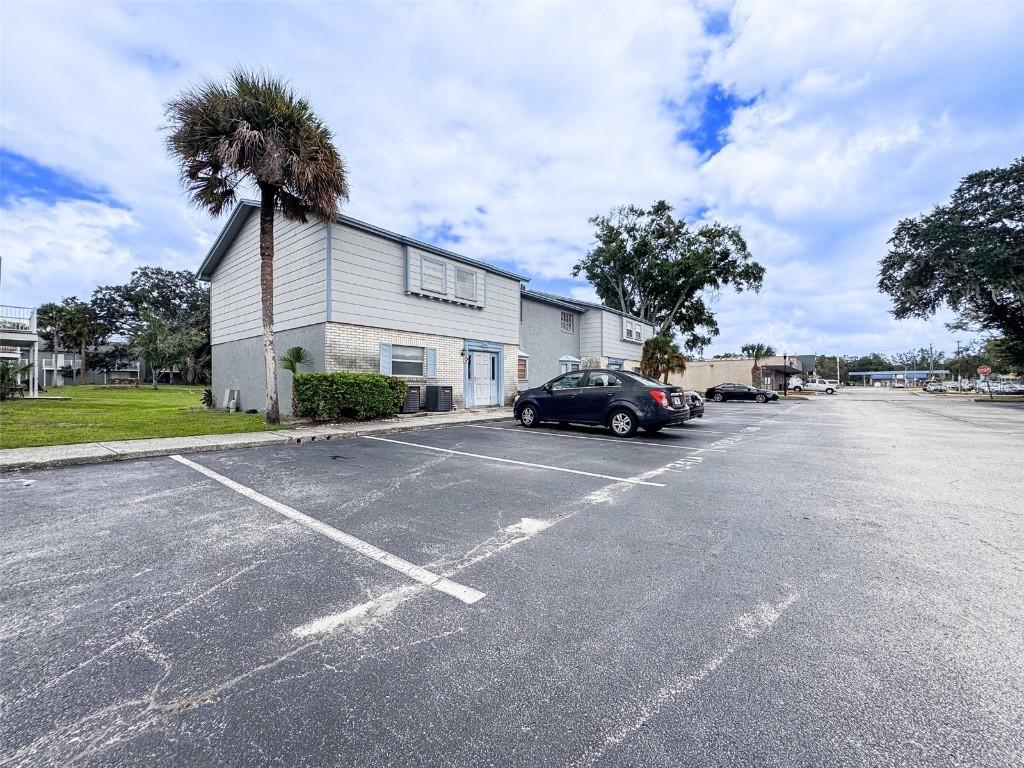 7341 Daniel Webster Dr. #c-2b, Winter Park, FL 32792
